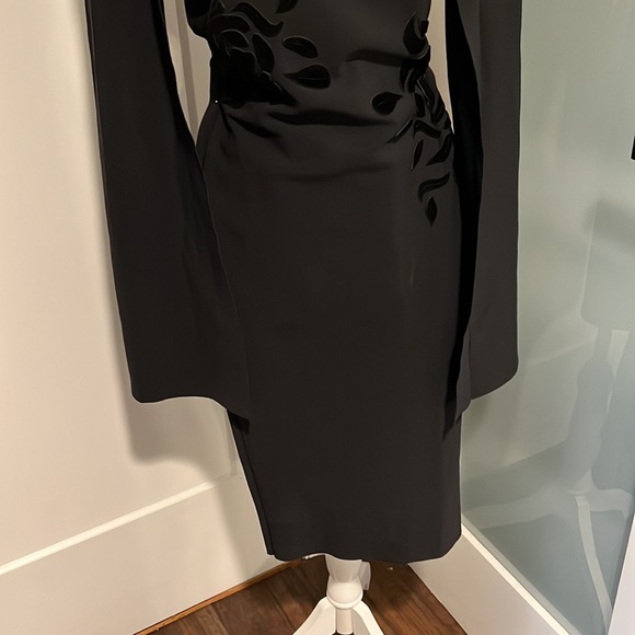 Chiara Boni La Petite Robe Romane Floral Knee-Length Cape Dress 2 - Picture 7 of 8